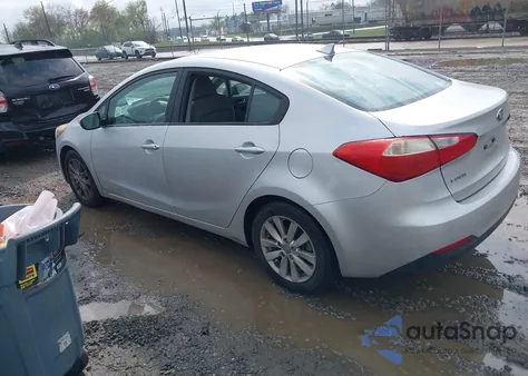 2015 Kia Forte Lx z USA, uszkodzony, nr VIN KNAFX4A69F5274323
